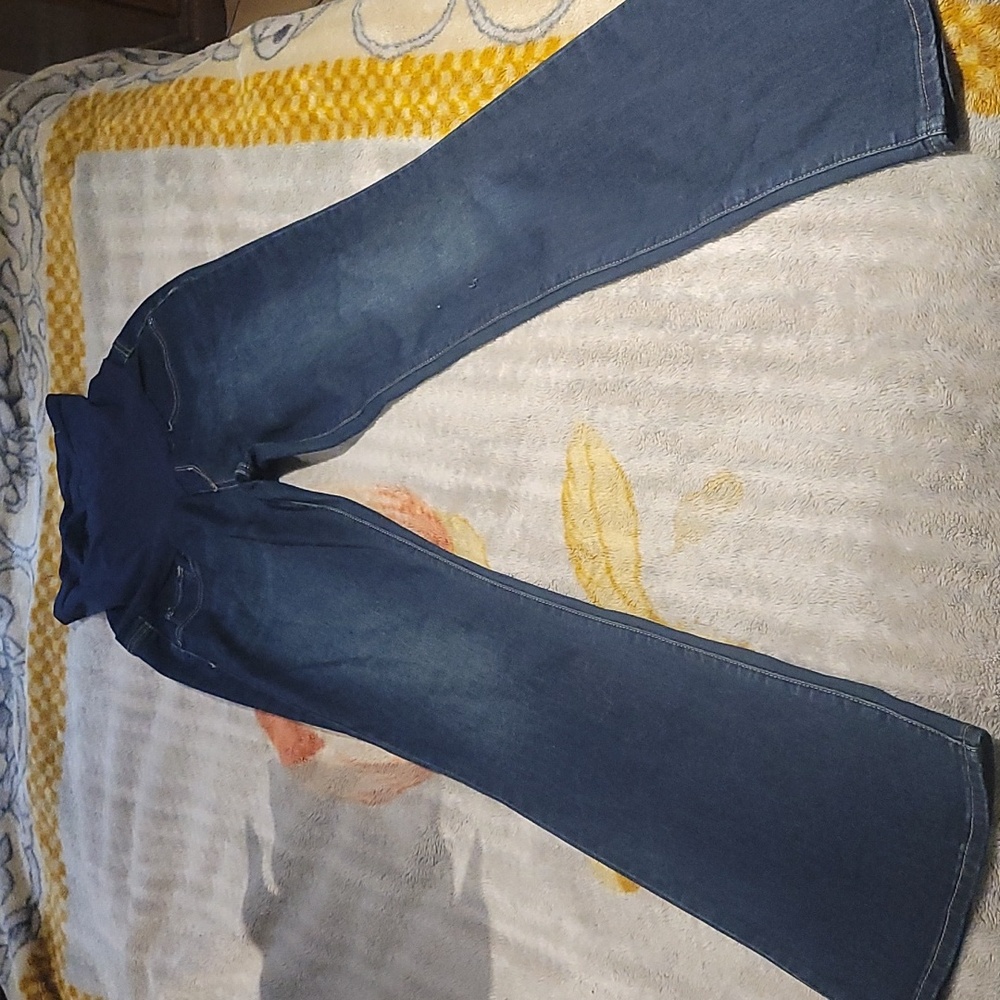 Maternity jeans
